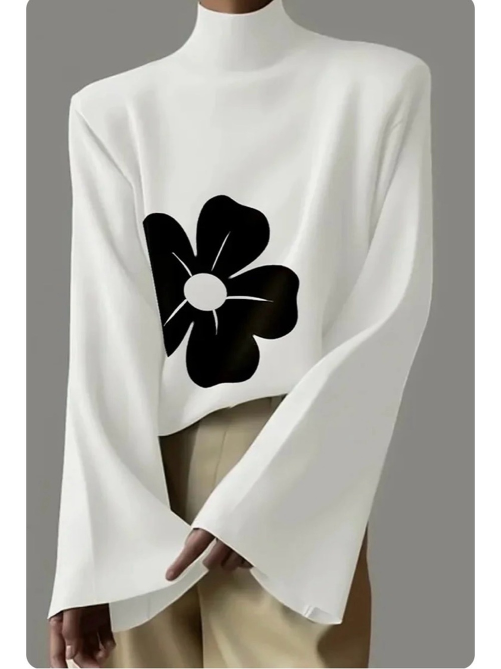 NWT UOOZEE Womenβs White Long Sleeve Mock Neck Top with Black Floral Graphic 2XL